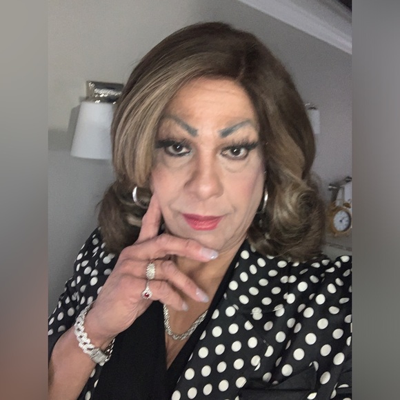 Gorgeous Feather-trimmed Long Sleeve Black Dressy Blouse - Picture 5 of 8